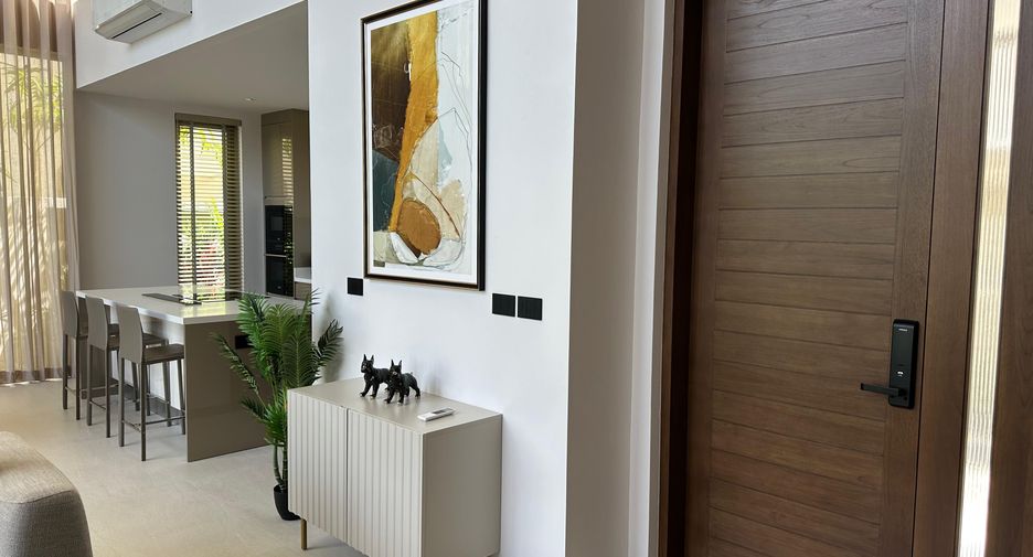 For rent 4 bedrooms villa in Thalang, Phuket