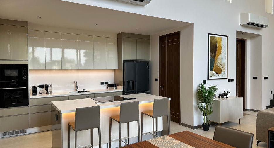 For rent 4 bedrooms villa in Thalang, Phuket