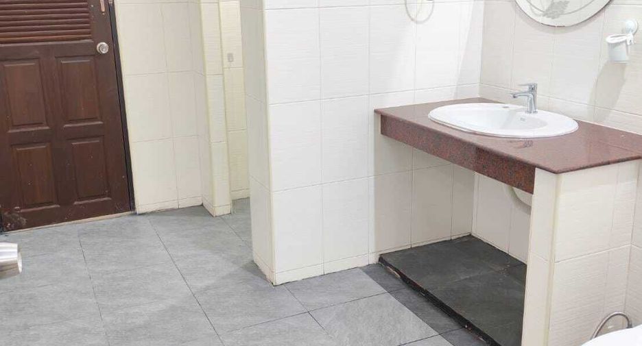 ขาย และ ให้เช่า 4 ห้องนอน บ้านเดี่ยว ใน กะทู้, ภูเก็ต