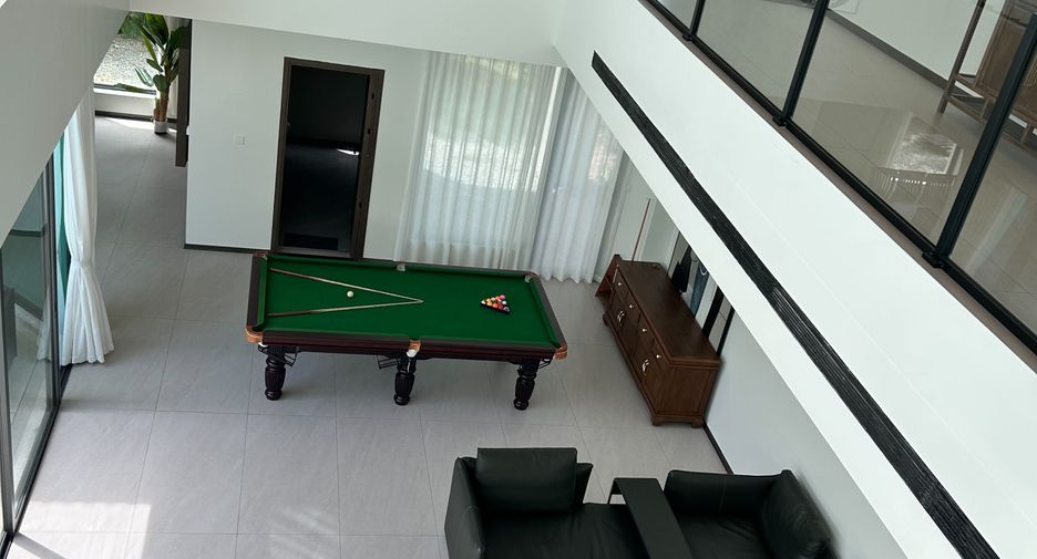 Villa en alquiler de 4 habitaciones en Bang Lamung, Chonburi