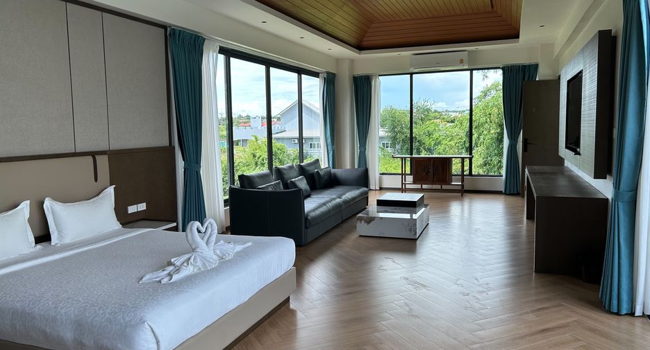 Villa en alquiler de 4 habitaciones en Bang Lamung, Chonburi