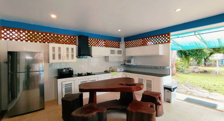 For rent 2 bedrooms villa in Mueang Phuket, Phuket