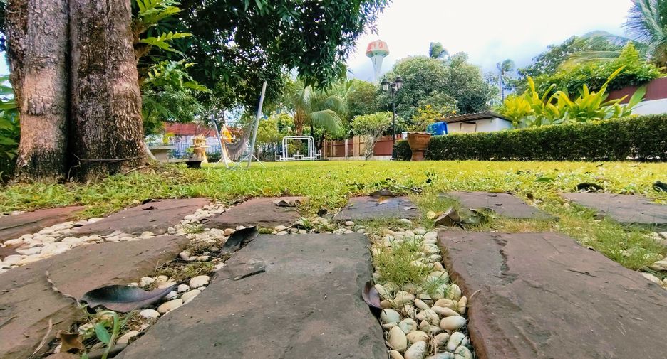 For rent 2 bedrooms villa in Mueang Phuket, Phuket