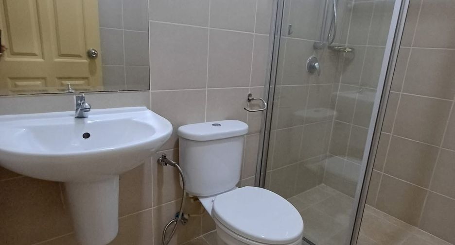 For rent 1 bed condo in Bang Phlat, Bangkok