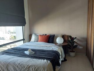 À louer 1 chambre condo à Huai Khwang, Bangkok