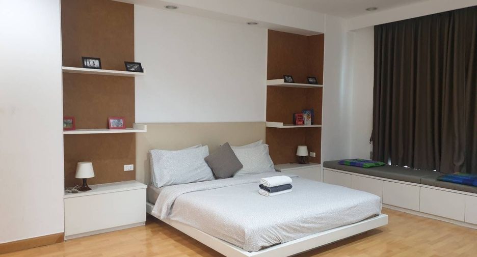 Condo en alquiler de 2 habitaciones en Khlong Toei, Bangkok