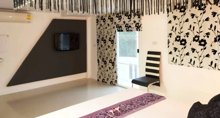 Reihenhaus zum Kauf und zur Miete mit 4 Zimmer in Bang Lamung, Chonburi