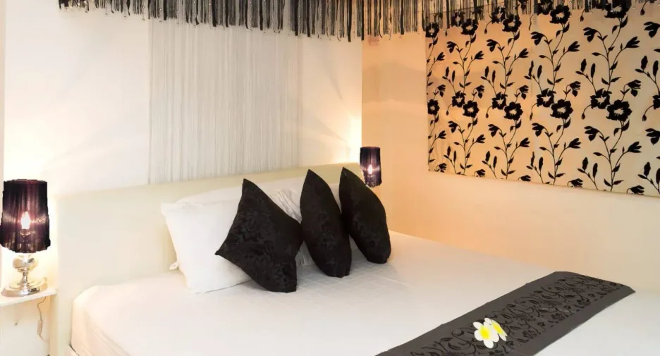 Reihenhaus zum Kauf und zur Miete mit 4 Zimmer in Bang Lamung, Chonburi