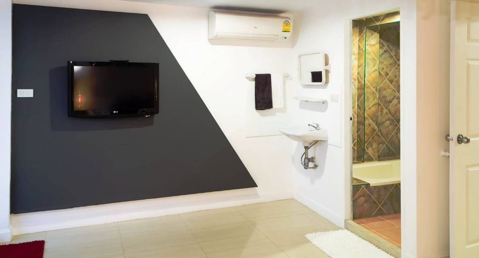 Reihenhaus zum Kauf und zur Miete mit 4 Zimmer in Bang Lamung, Chonburi