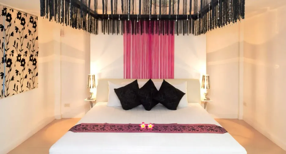 Reihenhaus zum Kauf und zur Miete mit 4 Zimmer in Bang Lamung, Chonburi