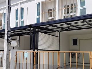 For rent 3 bedrooms townhouse in Don Mueang, Bangkok