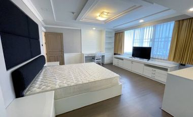 ให้เช่า 4 ห้องนอน คอนโด ใน วัฒนา, กรุงเทพฯ