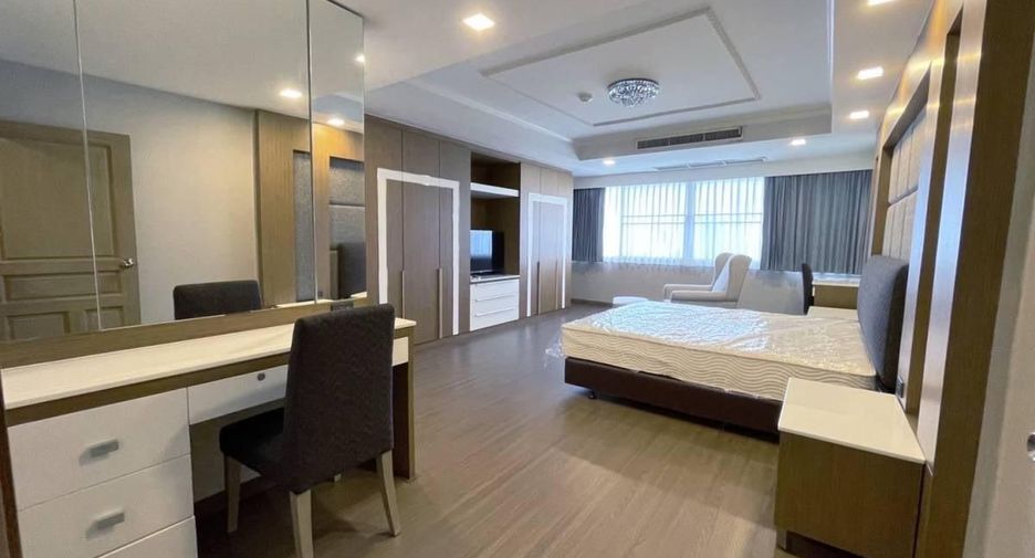 ให้เช่า 4 ห้องนอน คอนโด ใน วัฒนา, กรุงเทพฯ