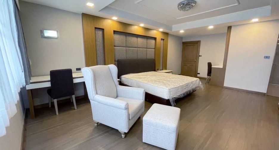 ให้เช่า 4 ห้องนอน คอนโด ใน วัฒนา, กรุงเทพฯ