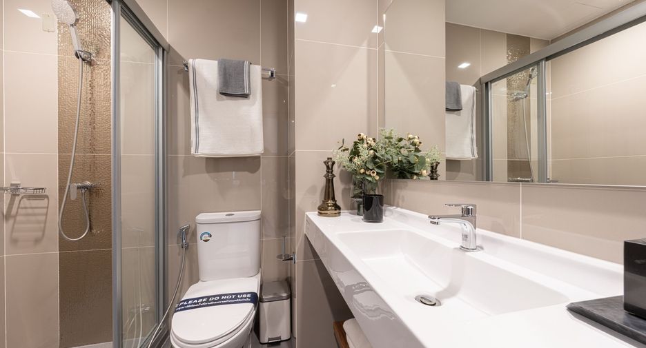 À vendre studio condo à Huai Khwang, Bangkok