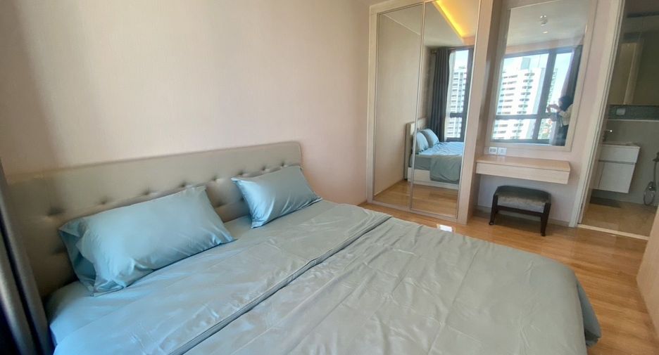 For rent 1 bed condo in Watthana, Bangkok