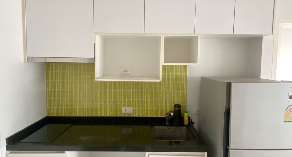 For sale 1 bed condo in Thon Buri, Bangkok