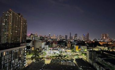 For sale 1 Beds condo in Thon Buri, Bangkok