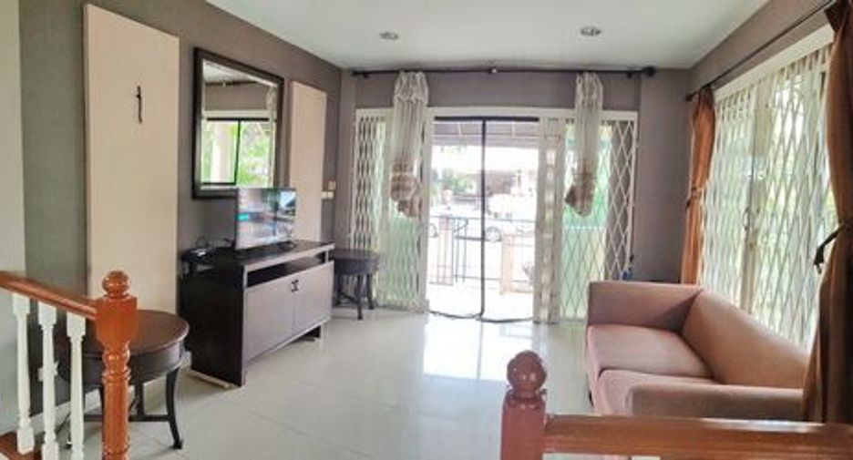 For sale そして for rent 3 ベッドルーム house in Lat Krabang, Bangkok