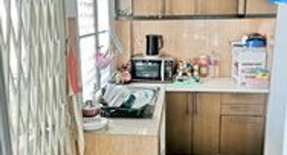 For sale そして for rent 3 ベッドルーム house in Lat Krabang, Bangkok
