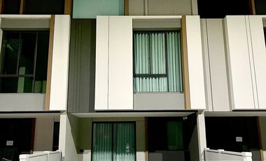 Reihenhaus zur Miete mit 3 Zimmer in Bang Phli, Samut Prakan
