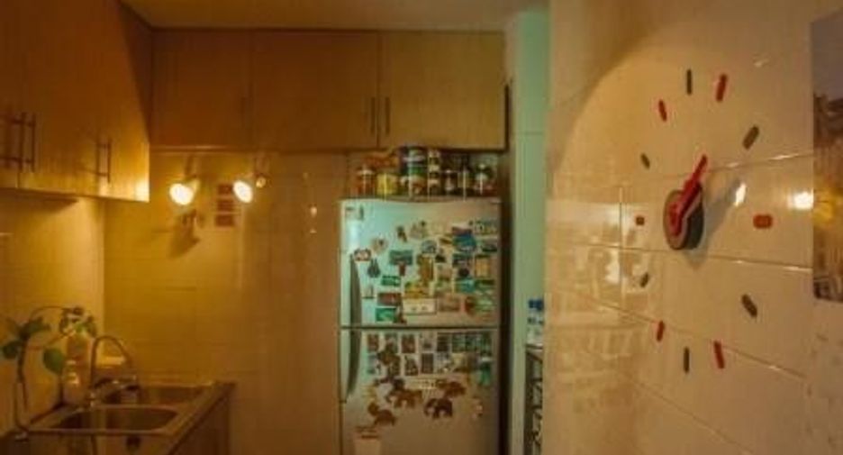 For rent 3 bedrooms condo in Watthana, Bangkok