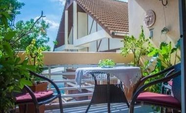 Condo en alquiler de 3 habitaciones en Watthana, Bangkok