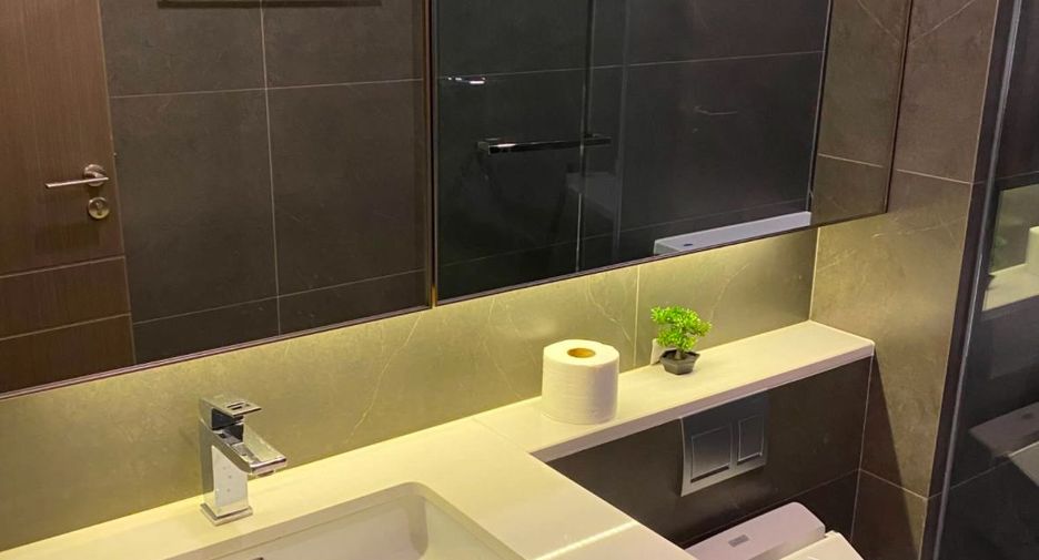 For rent 1 bed condo in Watthana, Bangkok