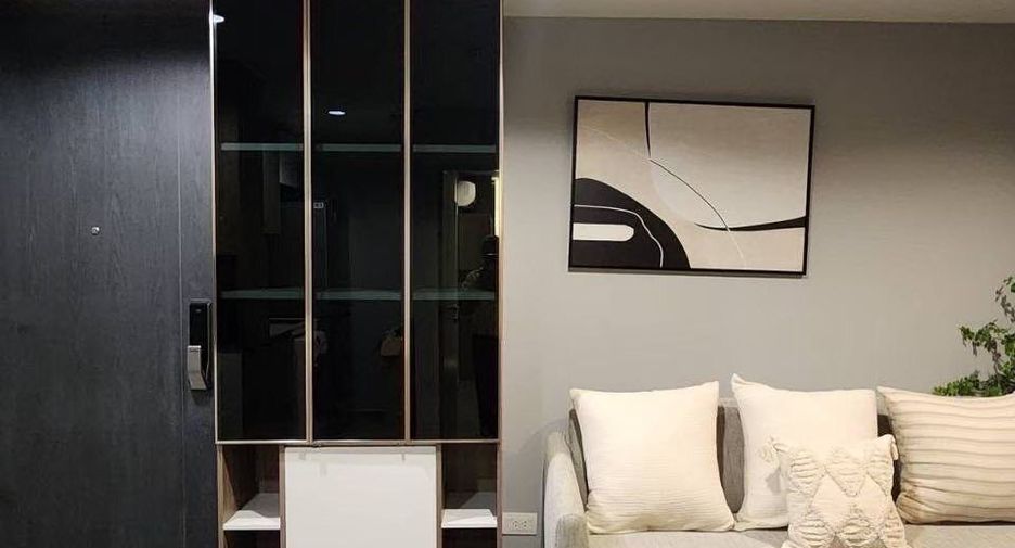Condo en alquiler de 1 habitaciones en Khlong Toei, Bangkok