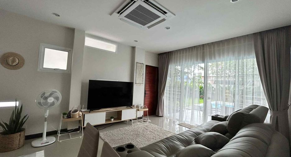 For rent 4 bedrooms villa in Thalang, Phuket
