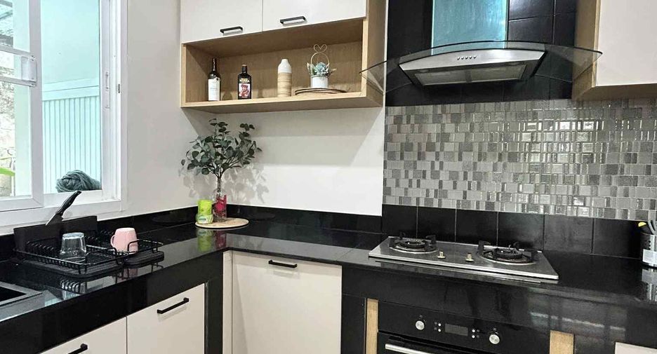 For rent 4 bedrooms villa in Thalang, Phuket