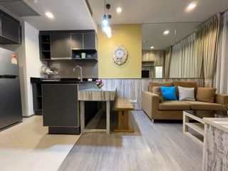 À louer 1 chambre condo à Khlong San, Bangkok