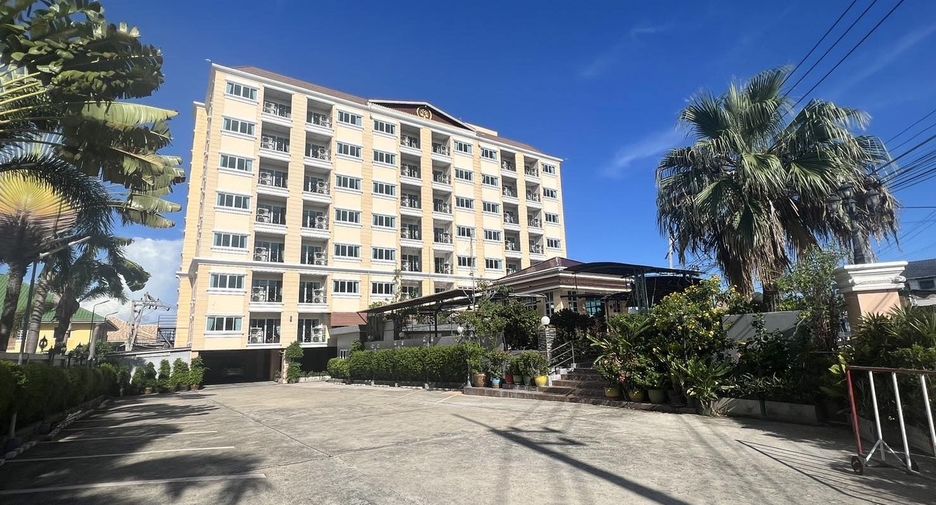 For sale 75 bedrooms hotel in Bang Lamung, Chonburi