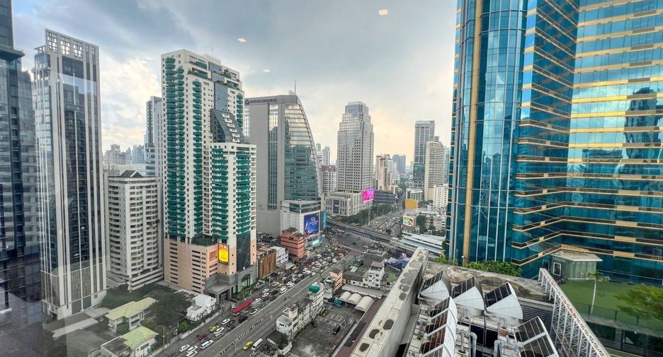 Wohnung zur Miete mit 2 Zimmer in Khlong Toei, Bangkok