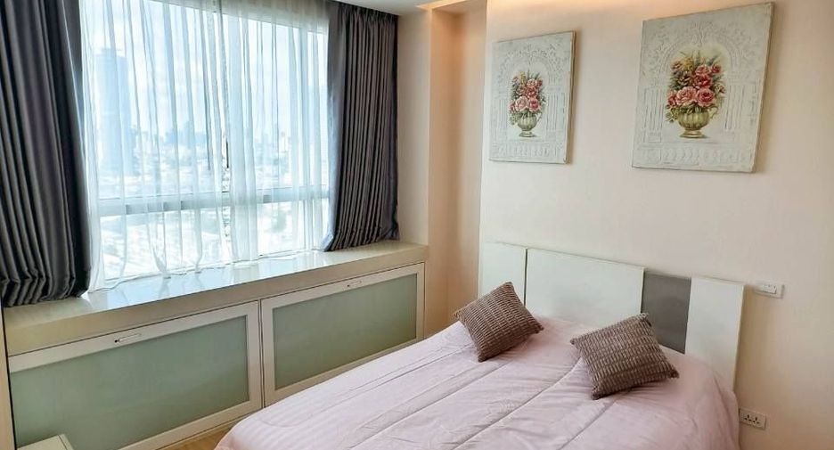 For rent 1 bed condo in Huai Khwang, Bangkok