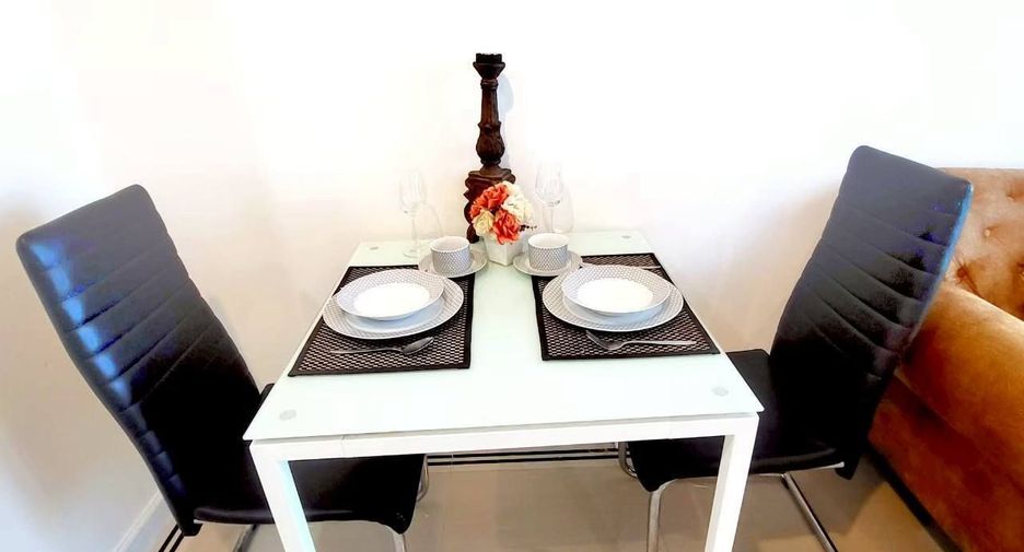 For rent 1 bed condo in Huai Khwang, Bangkok