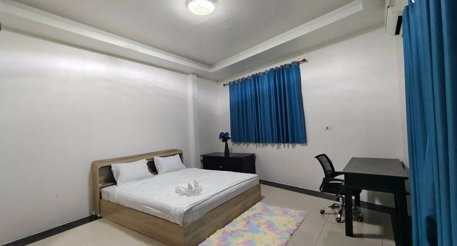 For rent 5 bedrooms villa in Bang Lamung, Chonburi