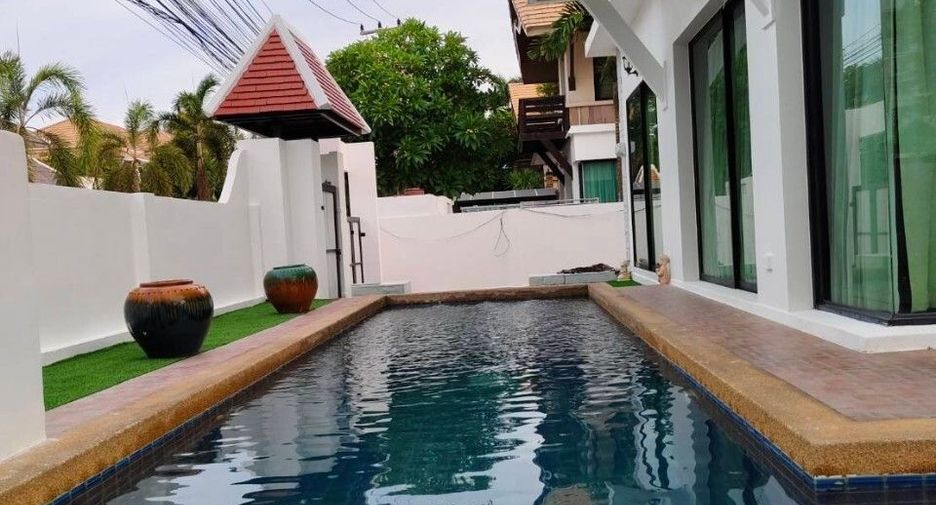 For rent 5 bedrooms villa in Bang Lamung, Chonburi