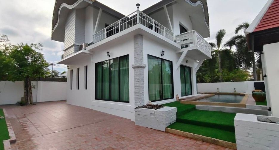 For rent 5 bedrooms villa in Bang Lamung, Chonburi