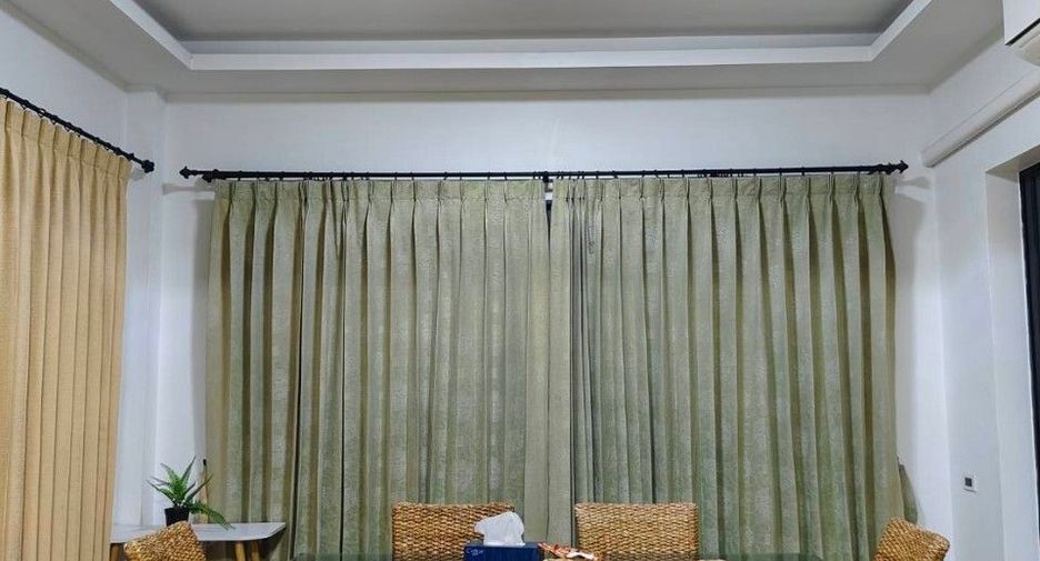 For rent 5 bedrooms villa in Bang Lamung, Chonburi