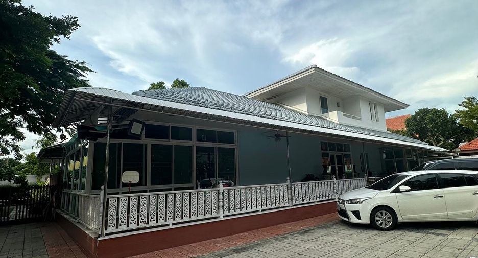 For sale 4 bedrooms house in Bang Phli, Samut Prakan