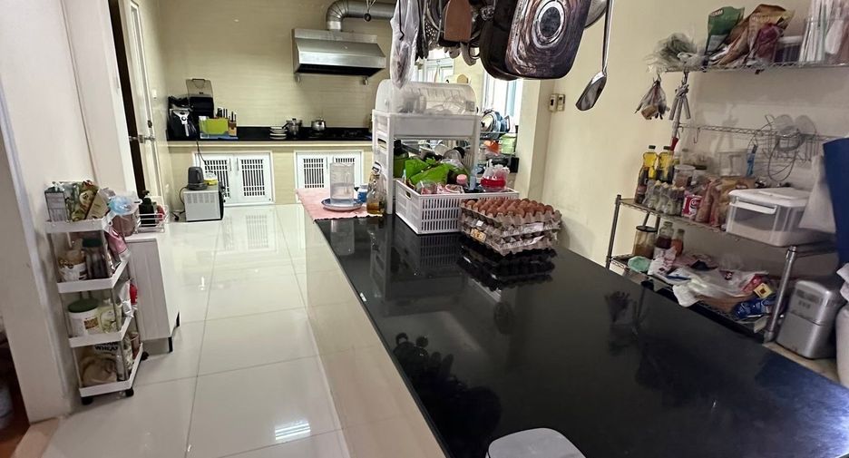 出售 4 卧室 独立屋 在 Bang Phli, Samut Prakan