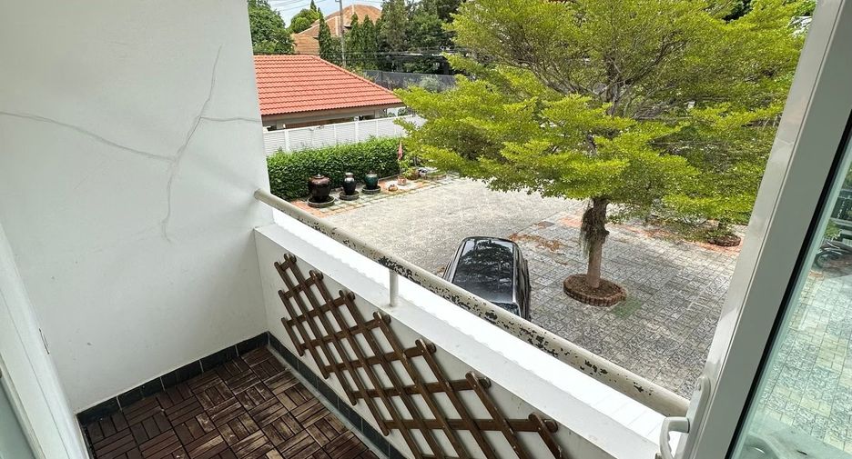 For sale 4 bedrooms house in Bang Phli, Samut Prakan