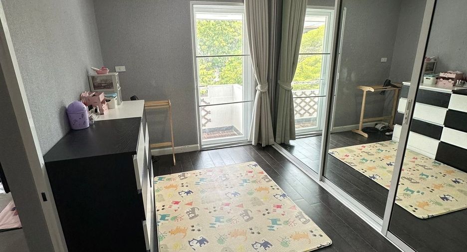 For sale 4 bedrooms house in Bang Phli, Samut Prakan