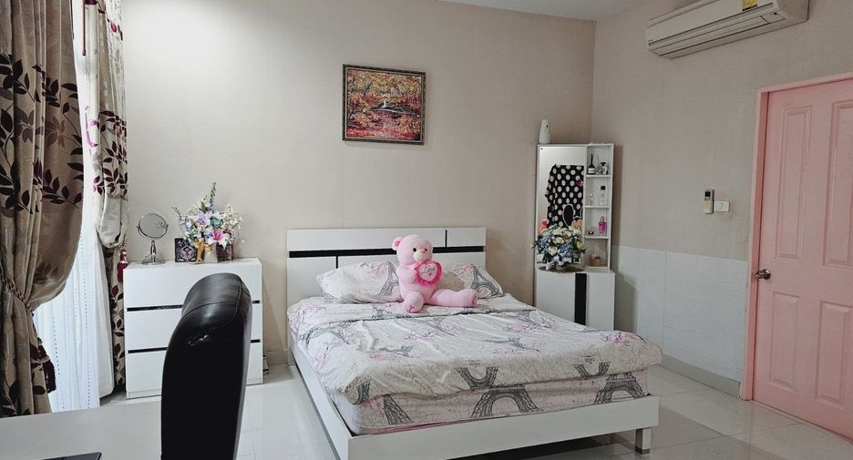 Villa zum Kauf mit 3 Zimmer in Bang Lamung, Chonburi