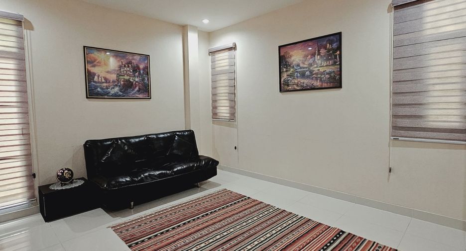 Villa zum Kauf mit 3 Zimmer in Bang Lamung, Chonburi
