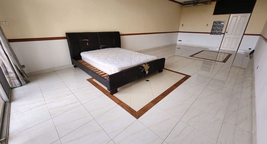 Wohnung zum Kauf mit Studio in Sattahip, Chonburi