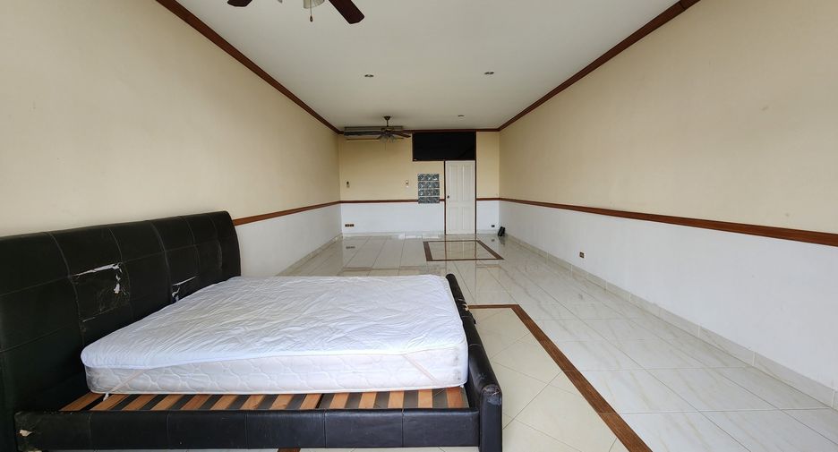 Wohnung zum Kauf mit Studio in Sattahip, Chonburi