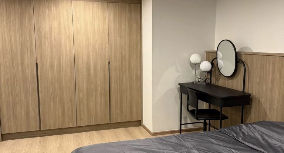 For rent 2 bedrooms condo in Khlong Toei, Bangkok