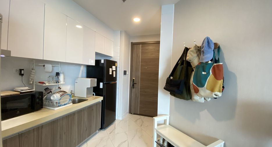 For sale and for rent 1 bed condo in Huai Khwang, Bangkok